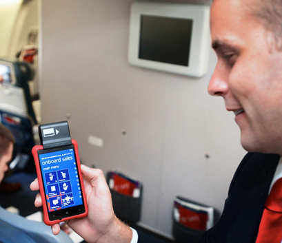 Más de 19.000 auxiliares de vuelo de Delta Airlines usarán teléfonos Nokia Lumia 820 con Windows Phone 8 y Microsoft Dynamics