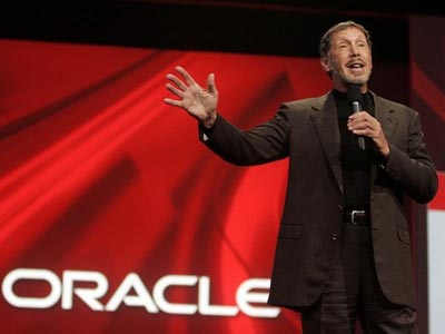 Oracle aumenta las ventas de software, pero retrocede en hardware y servicios y sale del Nasdaq