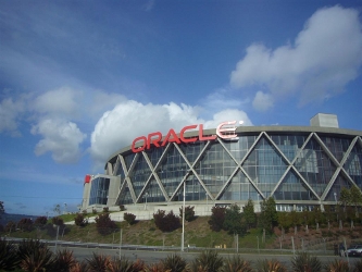 Oracle contratará de 300 a 500 nuevos empleados en su sede de Málaga hasta 2015