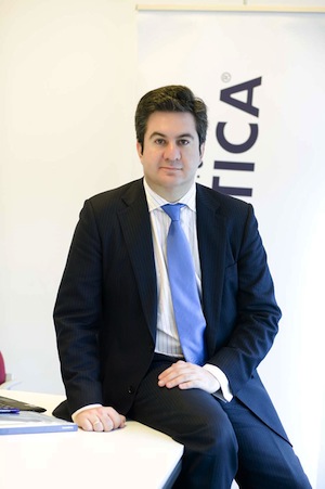 Emilio Valdes, Director de Informatica España
