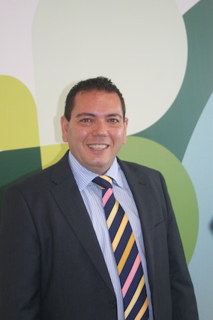 Michel Perez, director comercial de canal de la División de Despachos Profesionales